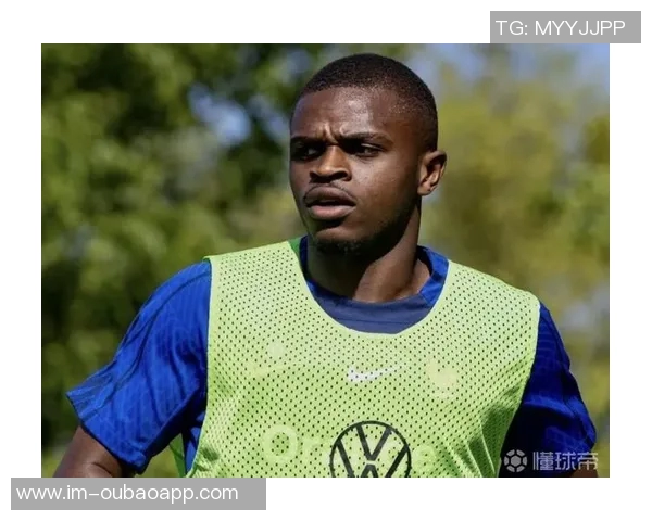 卡卢卢表示尤文图斯仍具争冠希望但需尽快提升积分表现